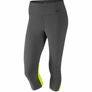 NWT Nike V-Shape Gray/ Neon Legend Tight- Fit Capri Size XL